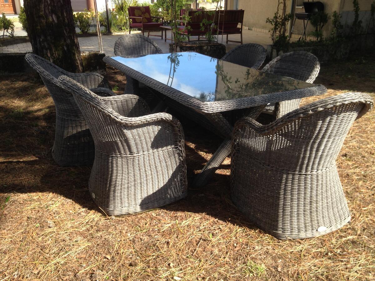 50M2 2 A 4 Pers Tout Confort Balcons Jardin Terrasse Les Albres Luaran gambar